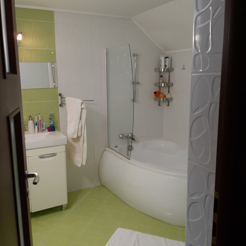 Casa individuala in Domnesti cu 580 mp teren, zona Drumul Targului